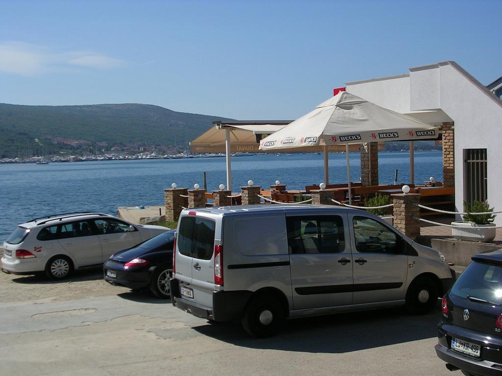 Apartment Perkovic Jadranka คอร์นิช ภายนอก รูปภาพ