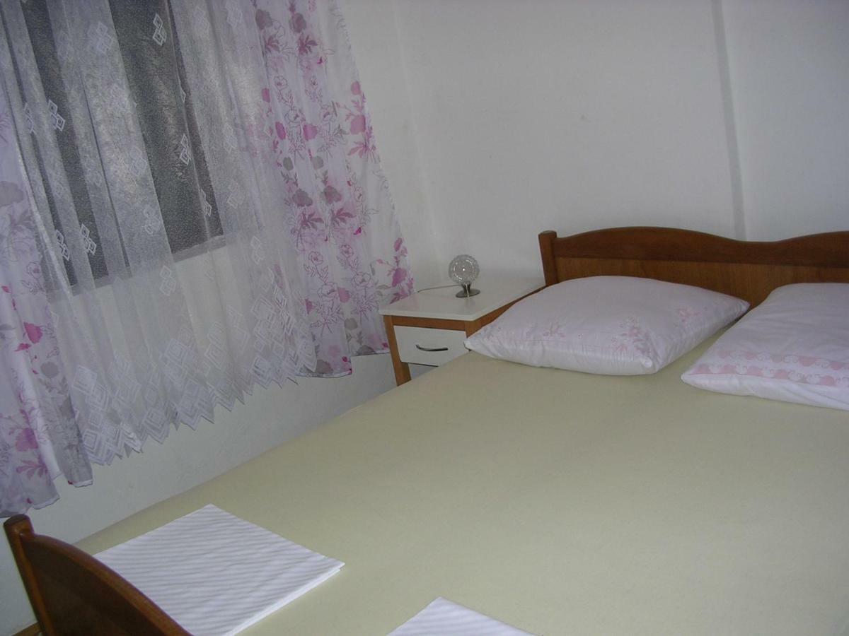 Apartment Perkovic Jadranka คอร์นิช ภายนอก รูปภาพ